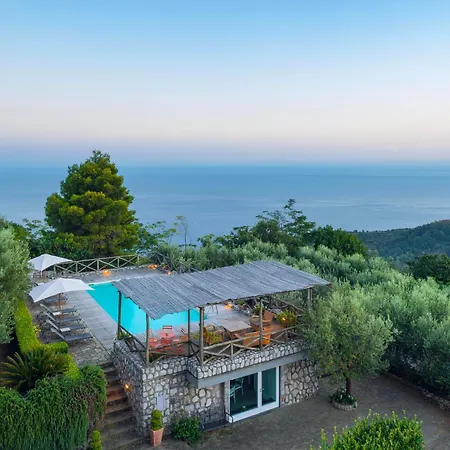 Le Capannelle By Feeling Italy Appart hôtel SantʼAgata sui Due Golfi