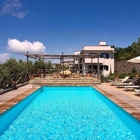 Le Capannelle By Feeling Italy SantʼAgata sui Due Golfi