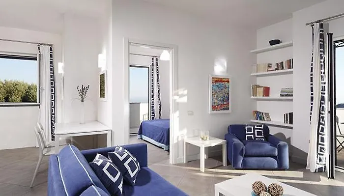 Le Capannelle By Feeling Italy 4*
