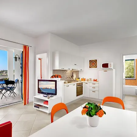 Le Capannelle Aparthotel